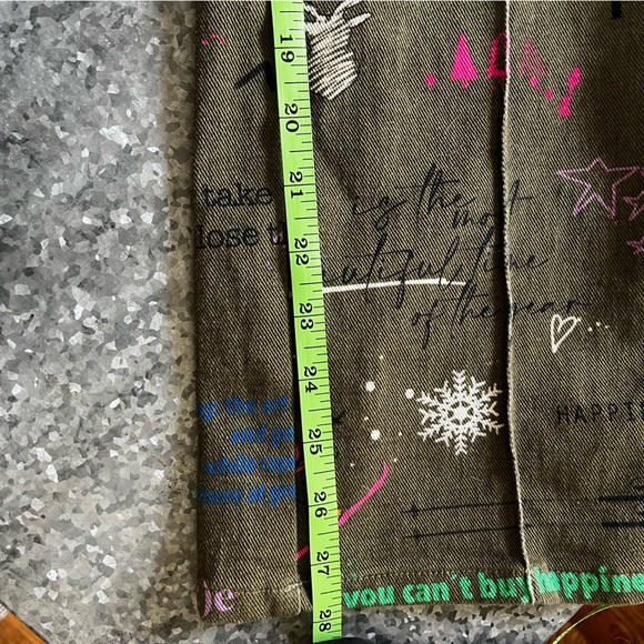 Vilagallo Naomi Apres Ski Novelty Pants - Picture 12 of 13